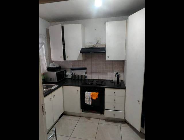 2 BEDROOM APARTMENT FOR SALE IN FLORIDA